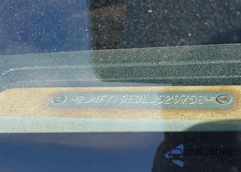 1990 Jeep Wrangler / Yj S z USA, uszkodzony, nr VIN 2J4FY19E3LJ529758